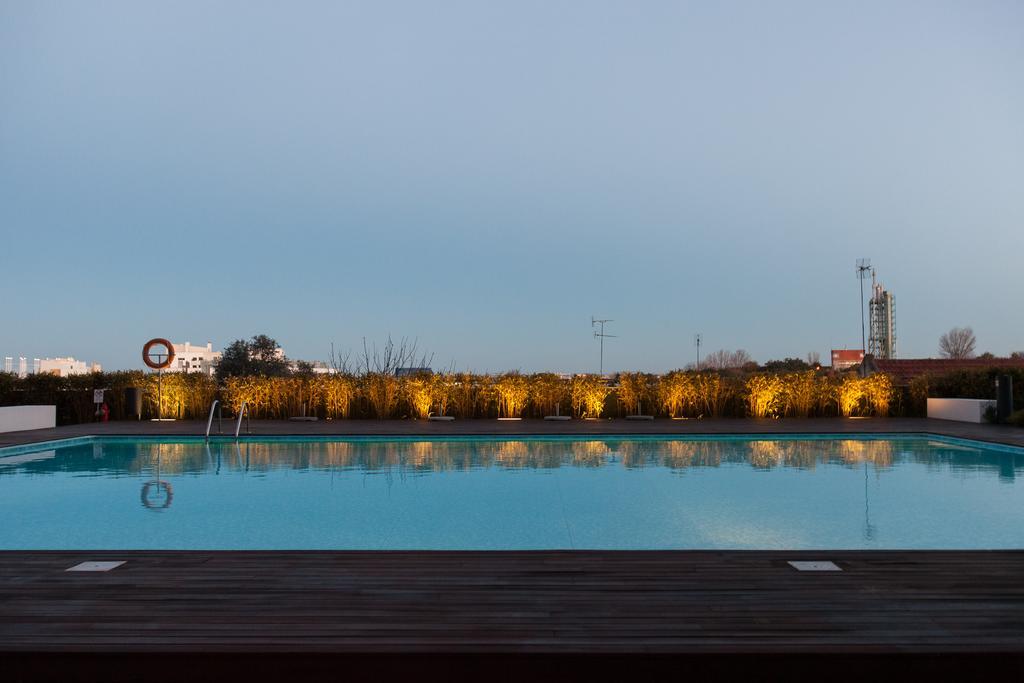 Apartment Charming With Terrace And Pool In Lissabon