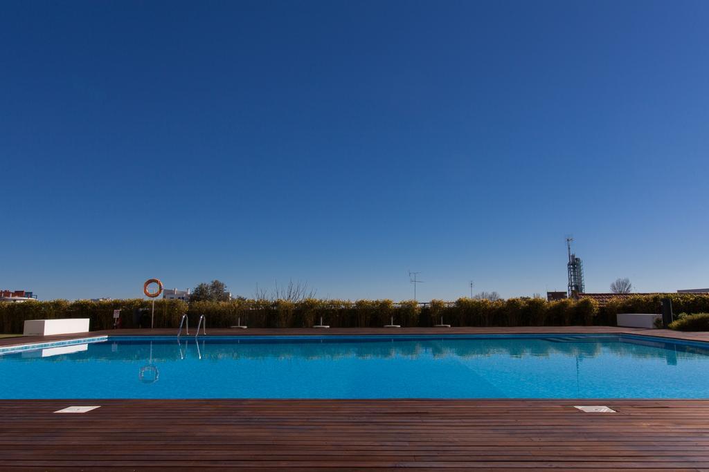 Apartment Charming With Terrace And Pool In Lissabon